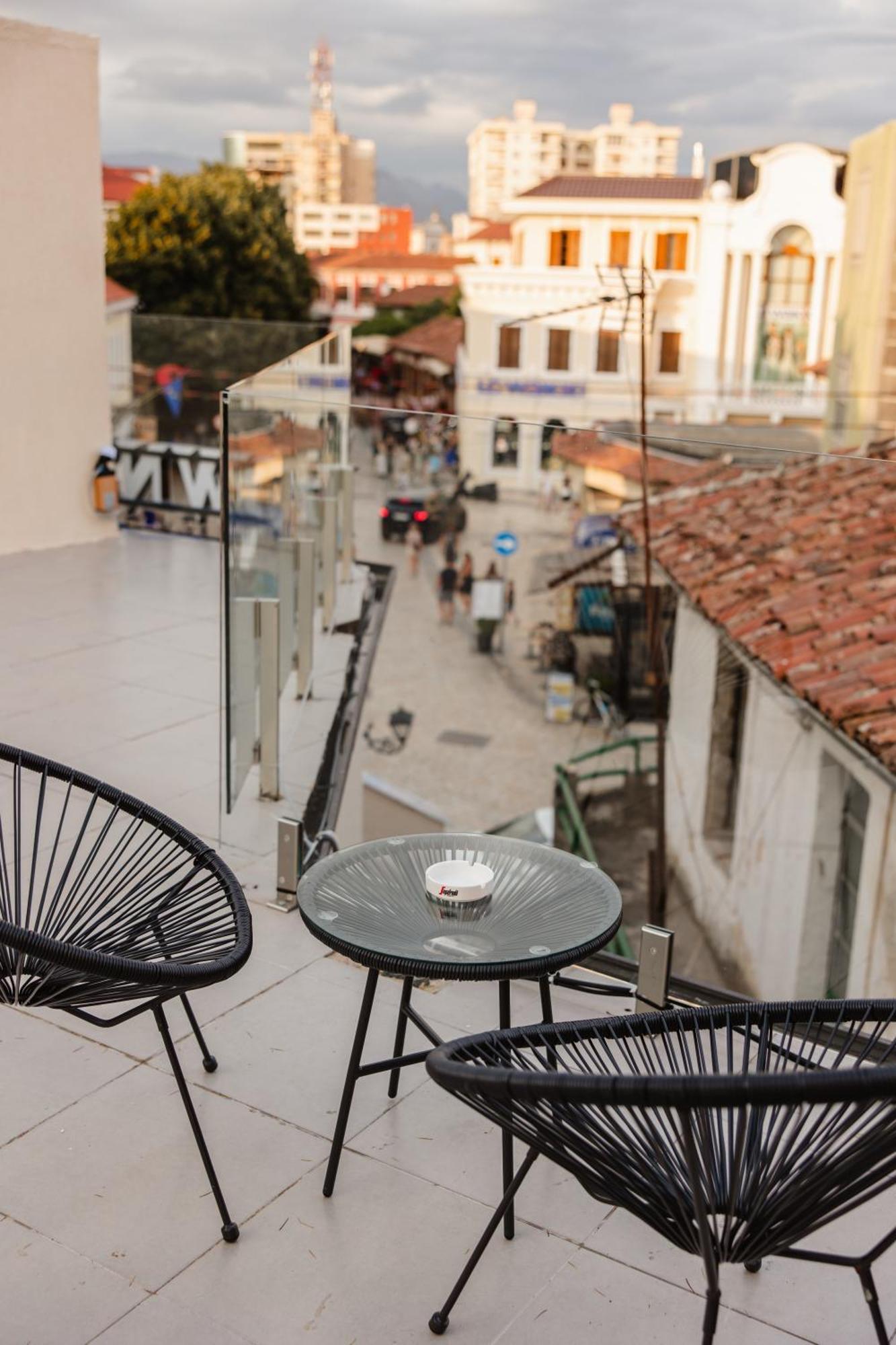 Downtown Hotel Shkodra Exterior foto